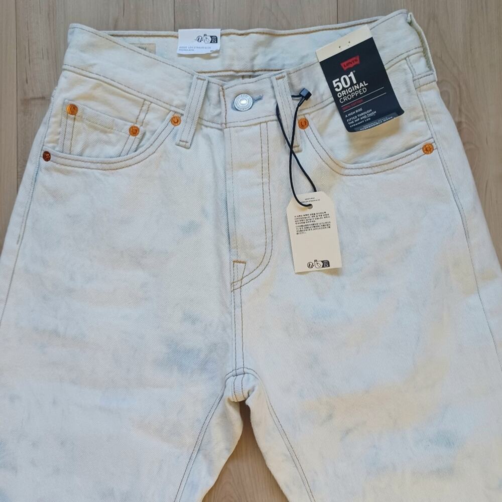 NWT Levi's 501 Original Cropped Jeans Acid Blue Splash Light Wash 25x26 RARE - Picture 8 of 13